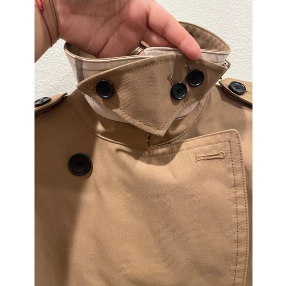 COACH Short Trench Tan Coat - Picture 6 of 11
